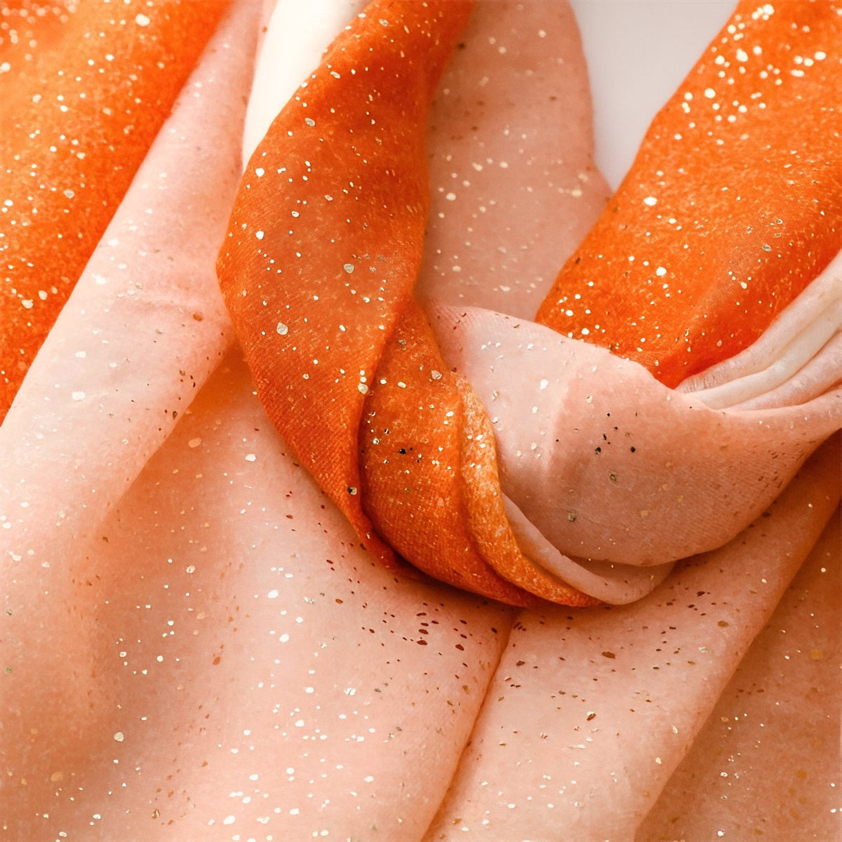 Foulard féminin à paillettes