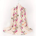 Foulard féminin couvert de fleurs
