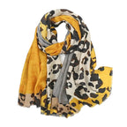 Foulard féminin motif léopard