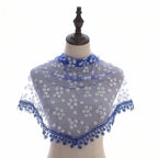 Foulard forme triangle en dentelle
