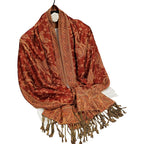 Foulard imprimé de motifs ethniques