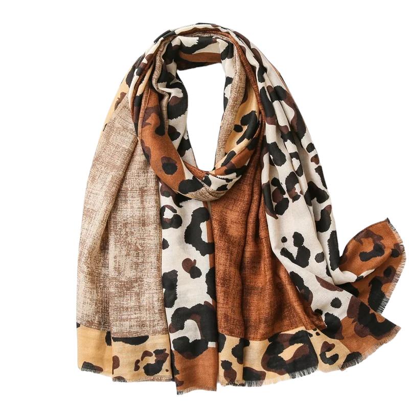 Foulard léopard pour femme