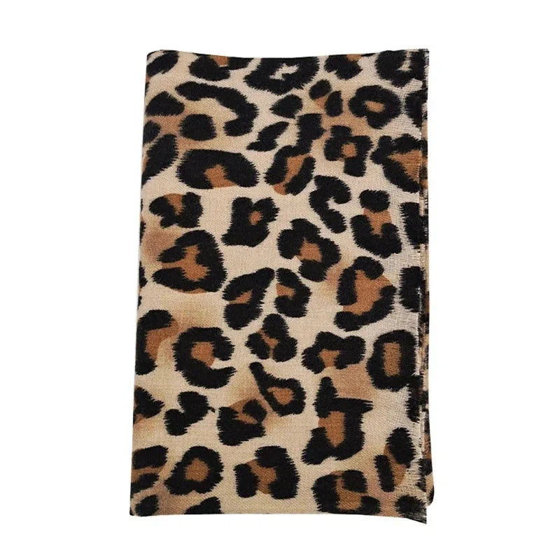 Foulard léopard pour femme