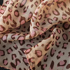 Foulard multicolore façon léopard