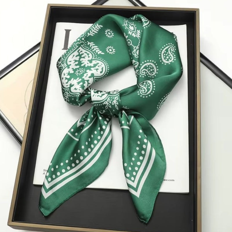 Foulard pour femme format carré