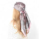 Gris y rosa
