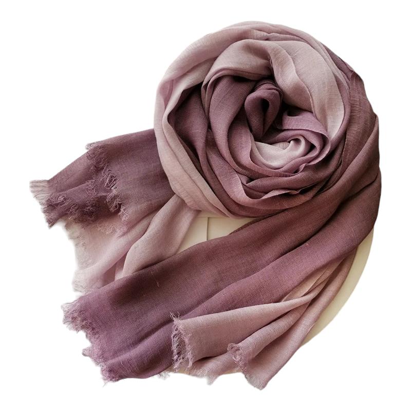 Foulard sous forme de chèche