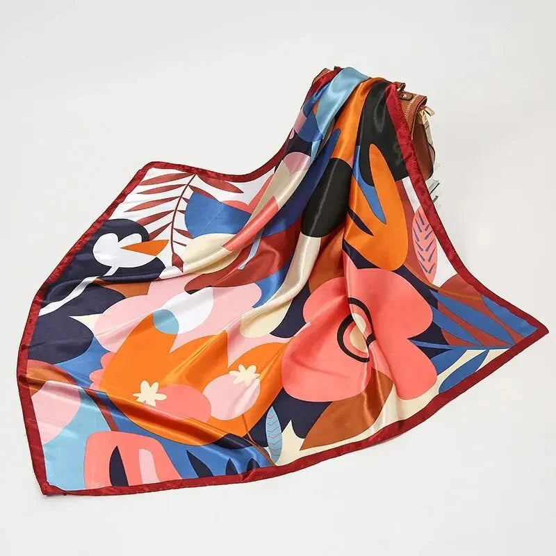 Foulard synthétique carré de petit format