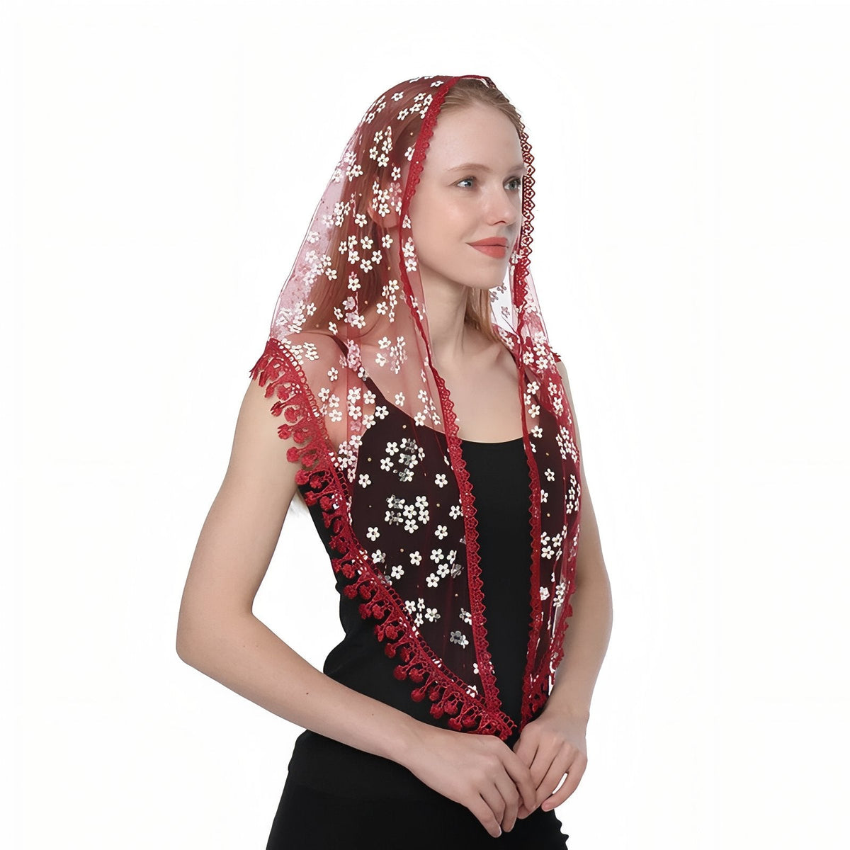 Foulard triangle confectionné en dentelle