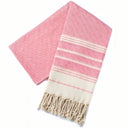 Fouta de plage à rayures asymétriques et franges