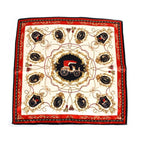 Grand foulard en soie de format carré