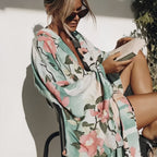 Kimono aux manches larges avec effet floral de plage