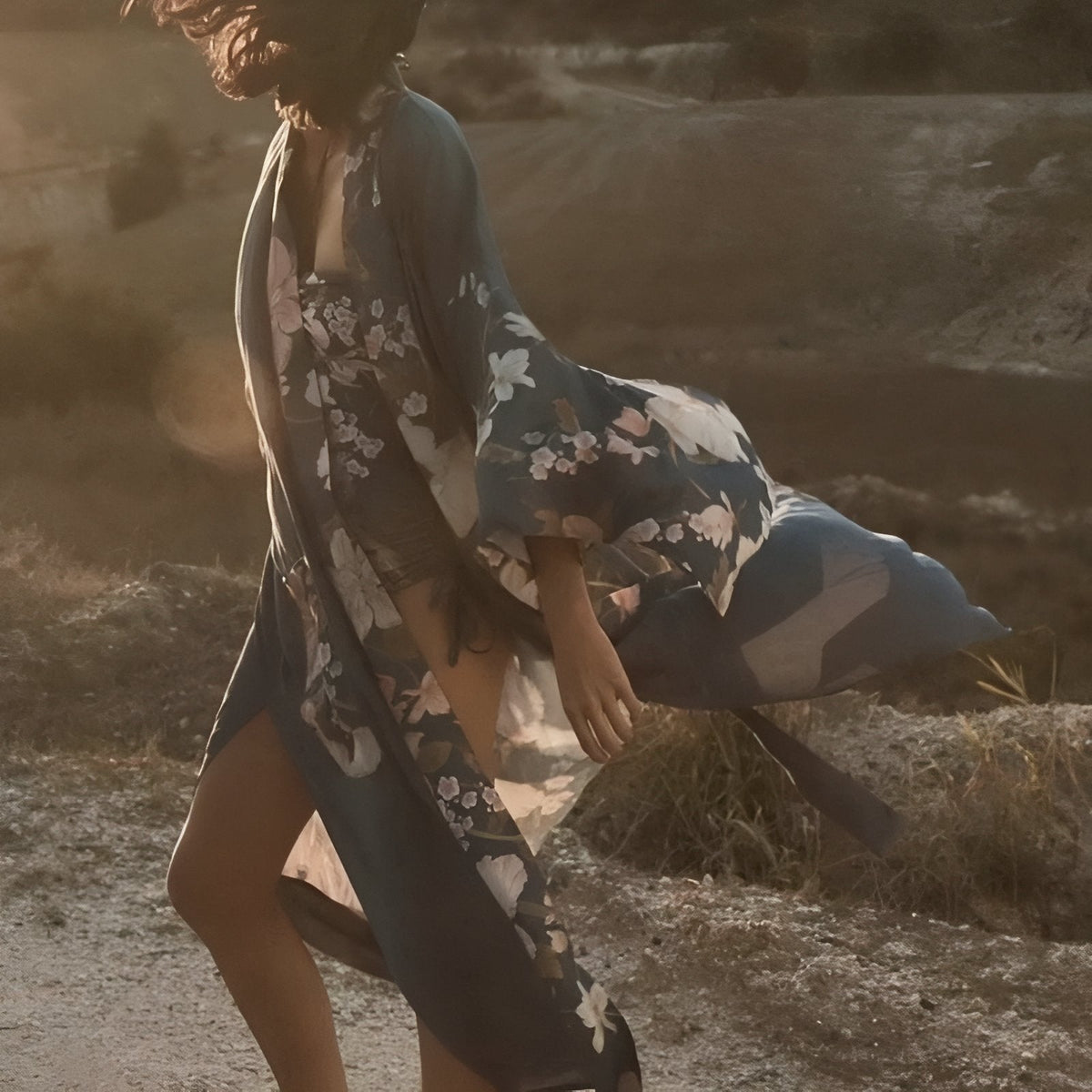 Kimono balnéaire à imprimé fleuri