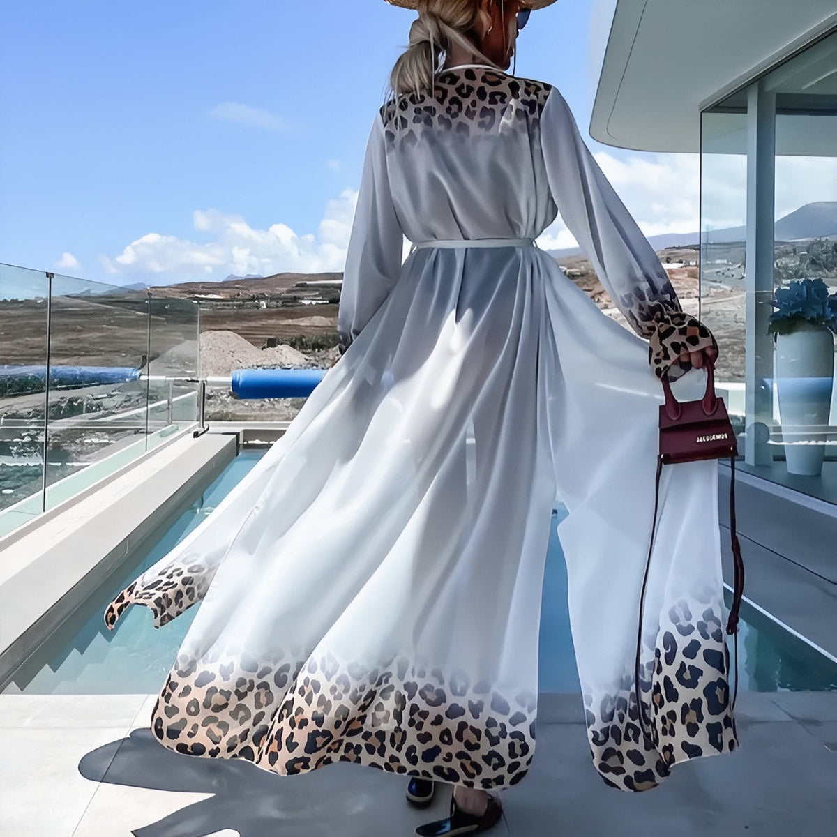 Kimono de plage au motif léopard