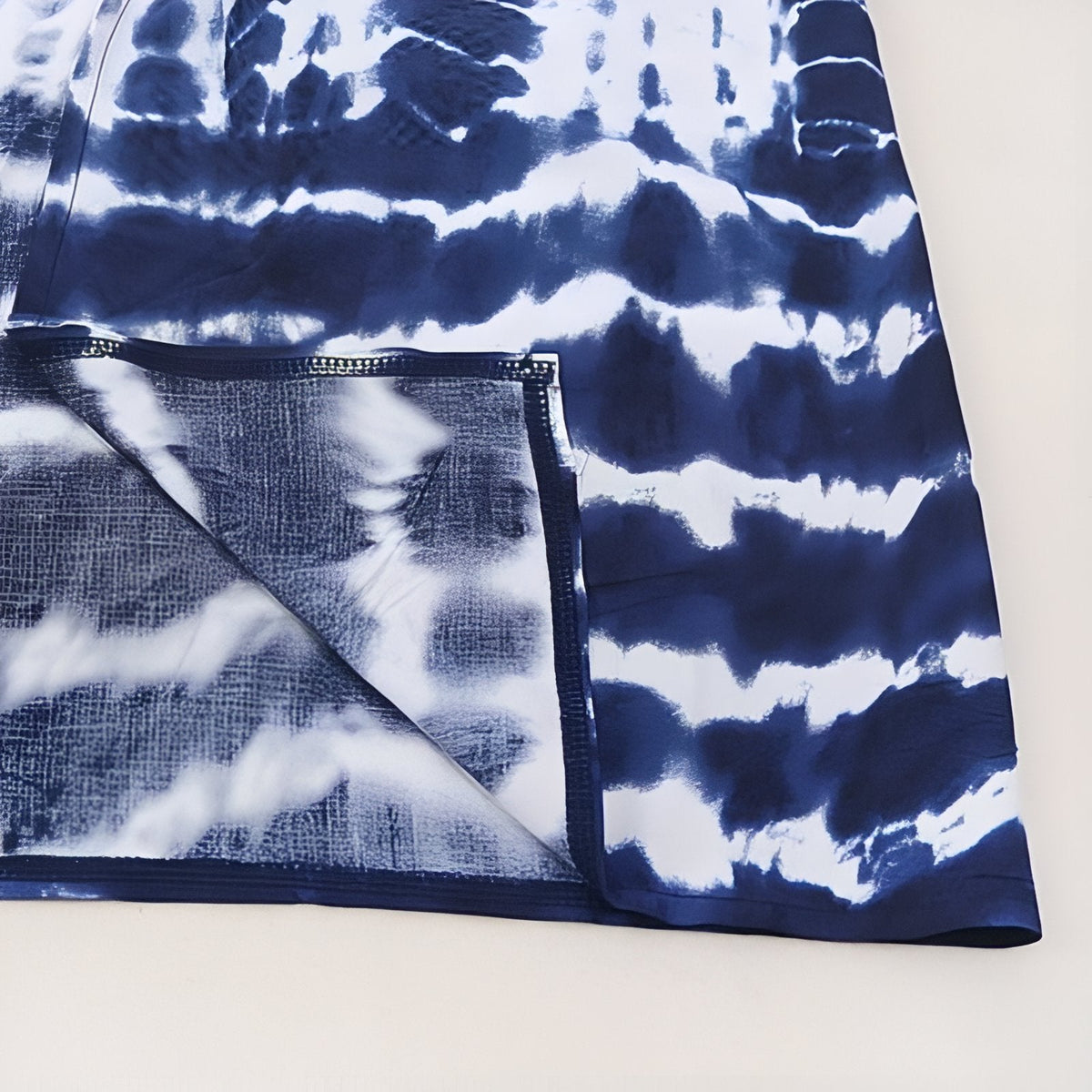 Kimono façon tie and dye à manches longues pour plage