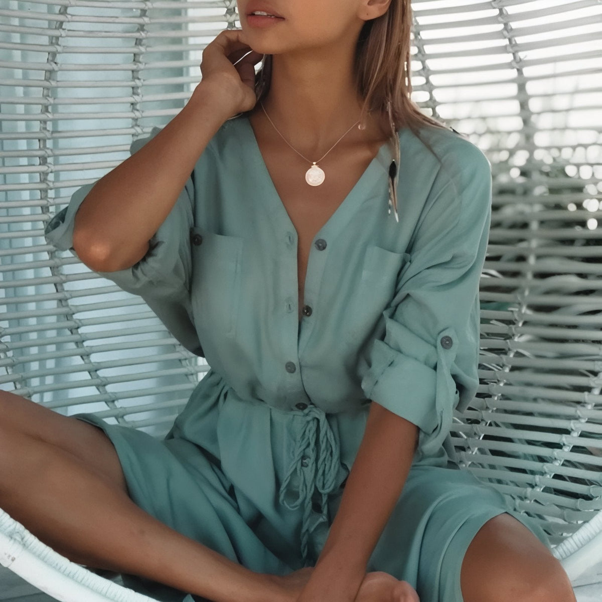 Longue robe pour la plage façon chemisier