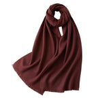 Modèle fin en laine pour femme