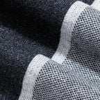 Modèle homme écharpe de costume