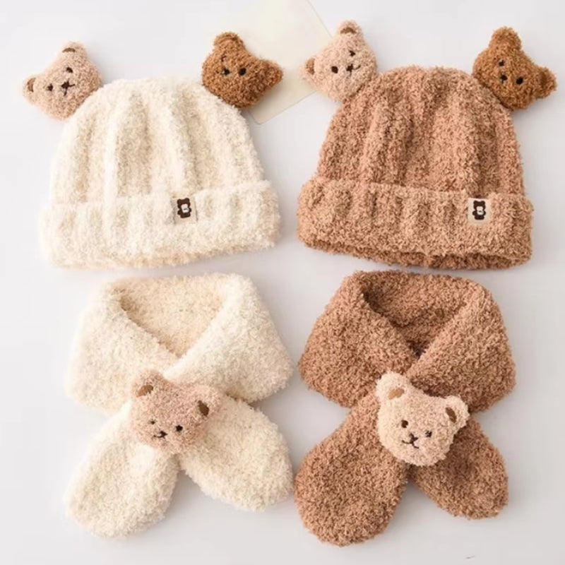 Parure enfant avec bonnet et écharpe