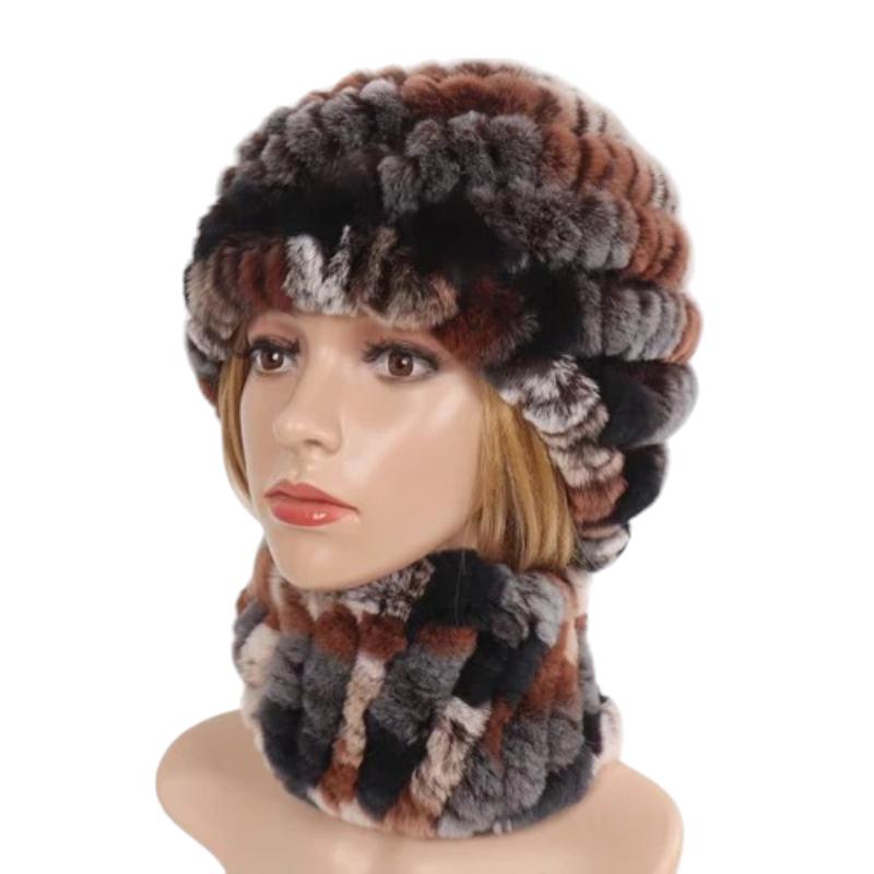 Parure femme composée d’un bonnet et snood