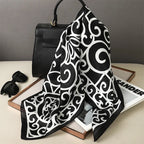 Petit tour de cou façon foulard féminin