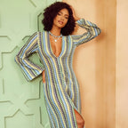 Robe crochetée colorée aux manches longues