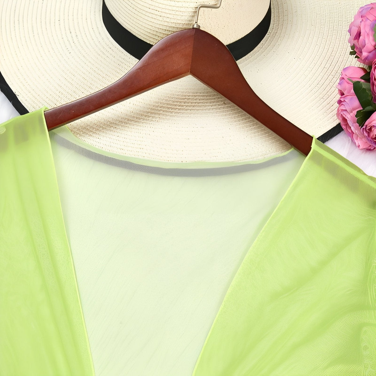 Robe kimono transparente flashy en format long pour la plage