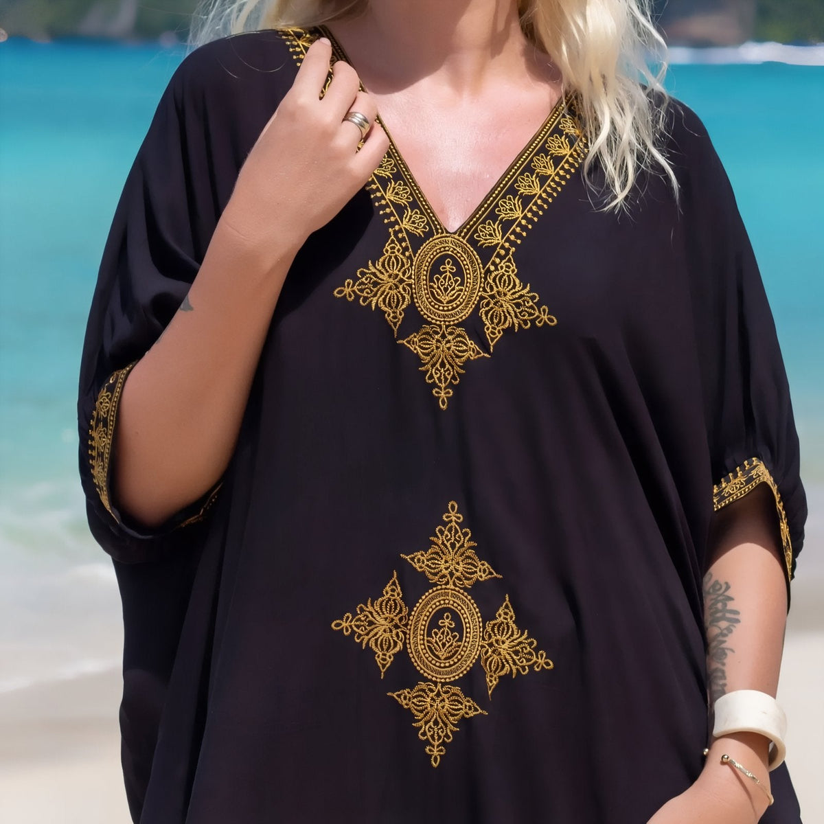 Robe longue de bord de mer à broderie ethnique