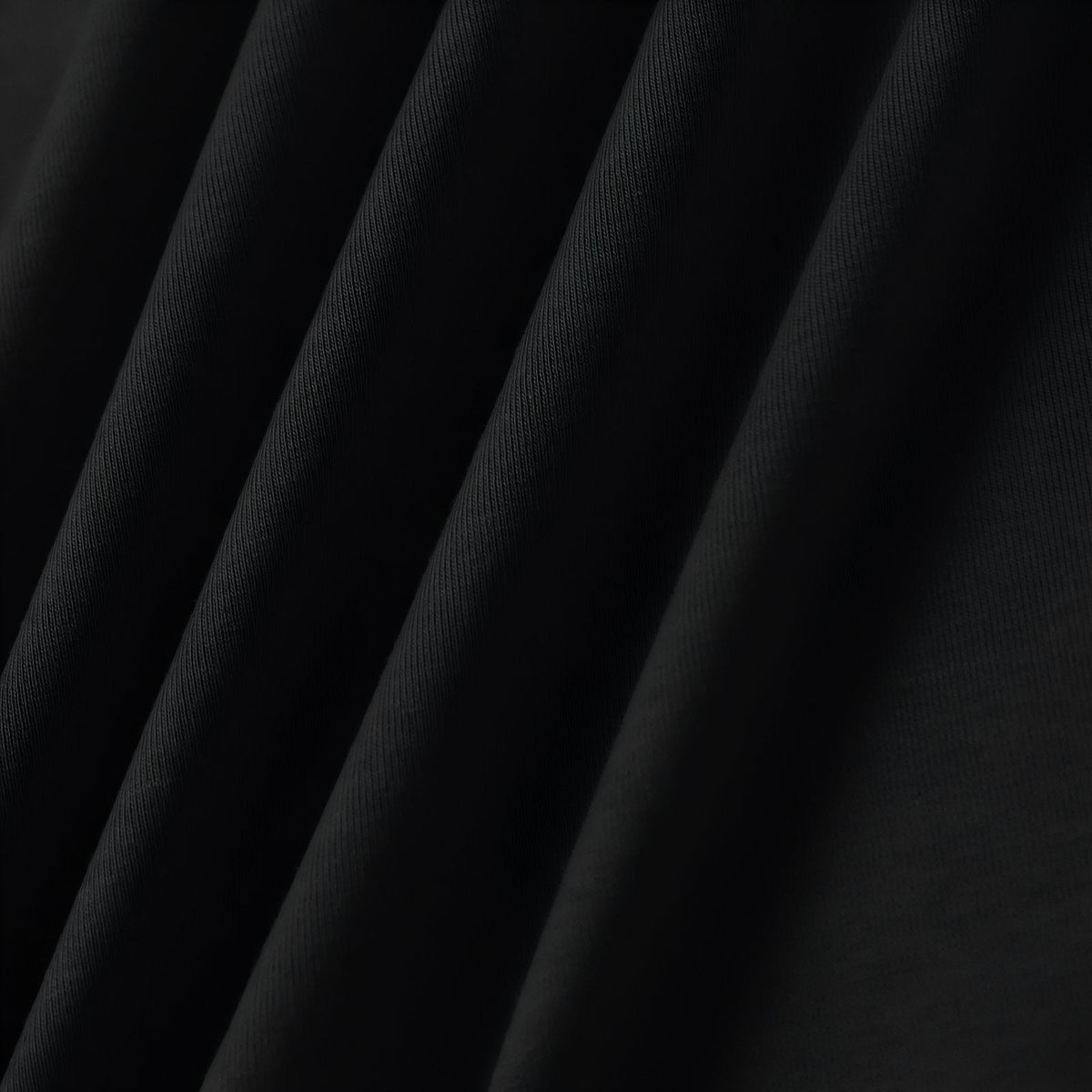 Robe noire pour le bord de mer