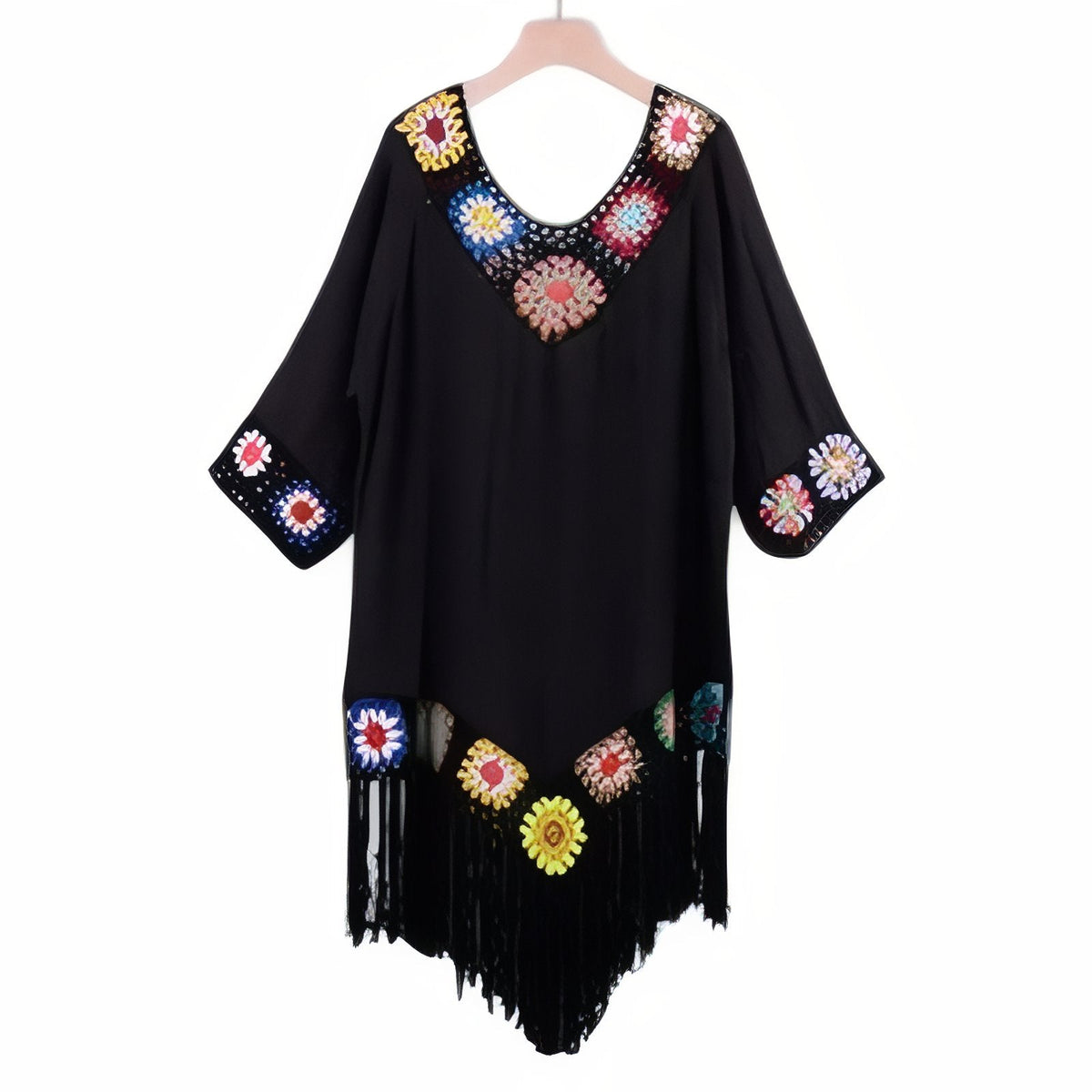 Robe paréo dotée de franges