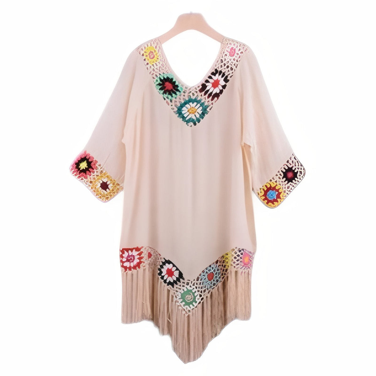 Robe paréo ornée de franges
