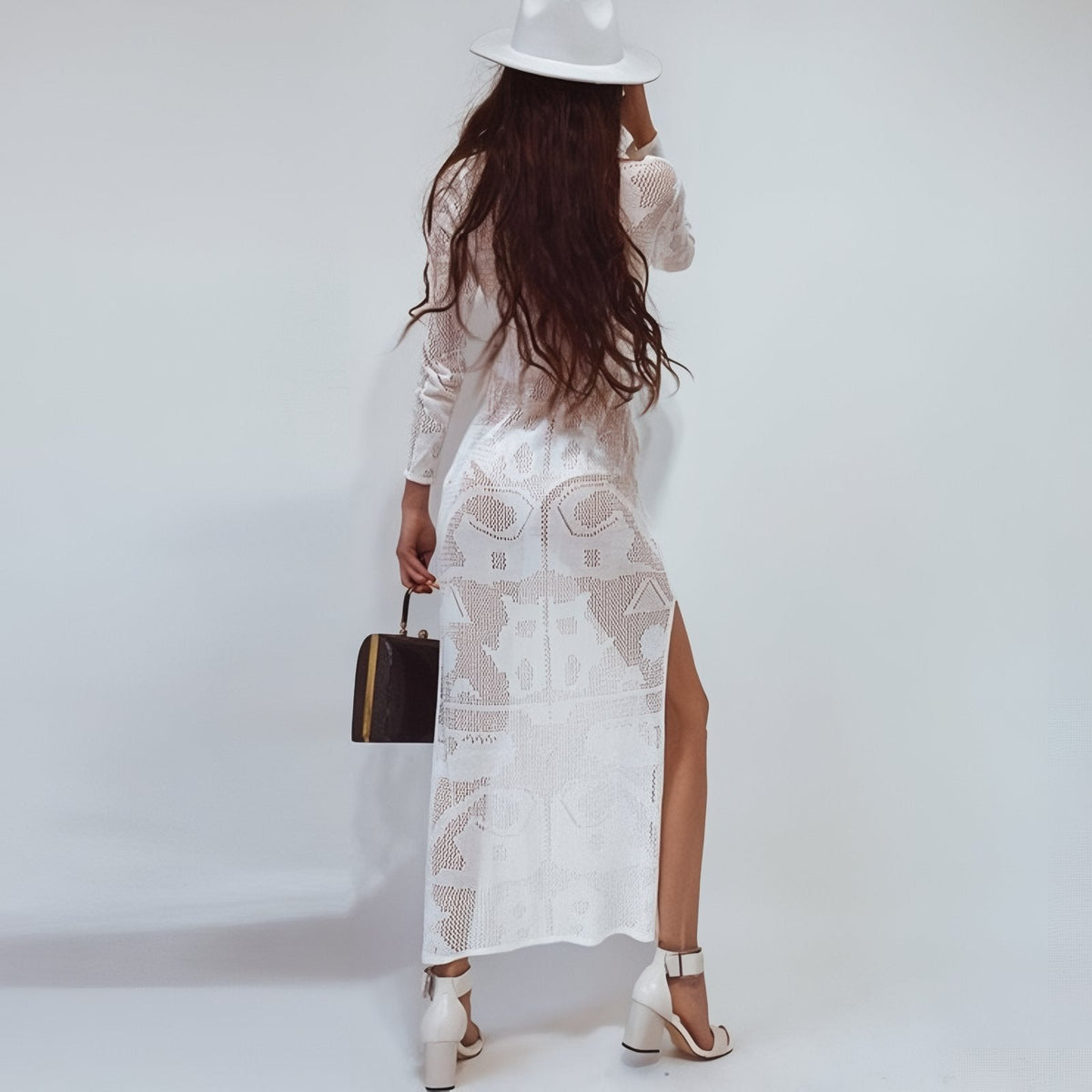Robe transparente longue en tricot coupe paréo